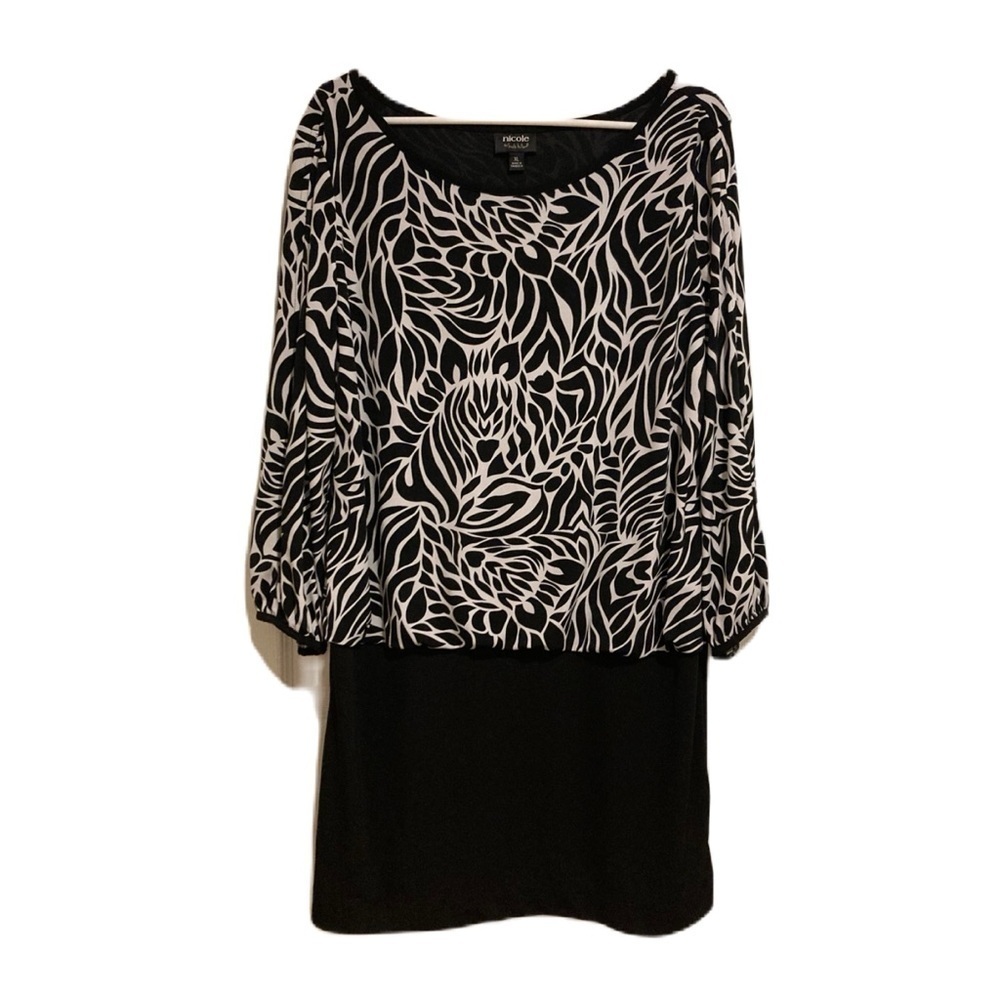 Nicole Miller Stylish Black and White Women's Dress Cut-out Sleeves Sz. XL